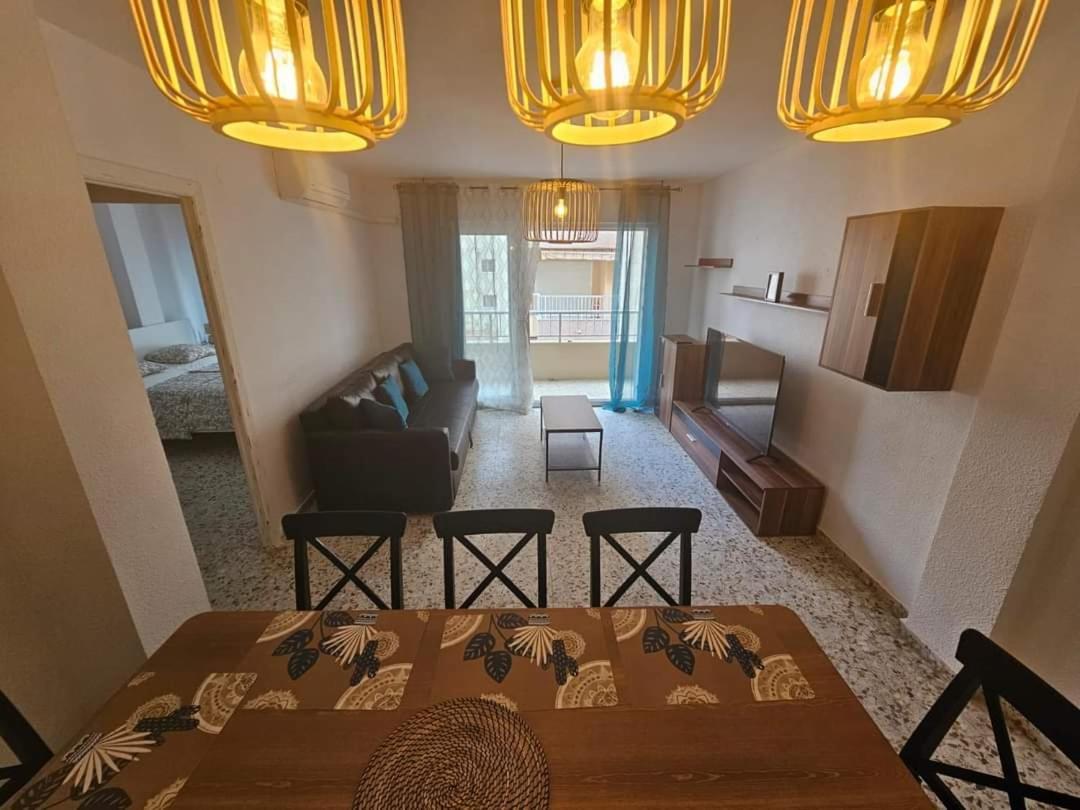 Terezia Apartamento Torrevieja Buitenkant foto