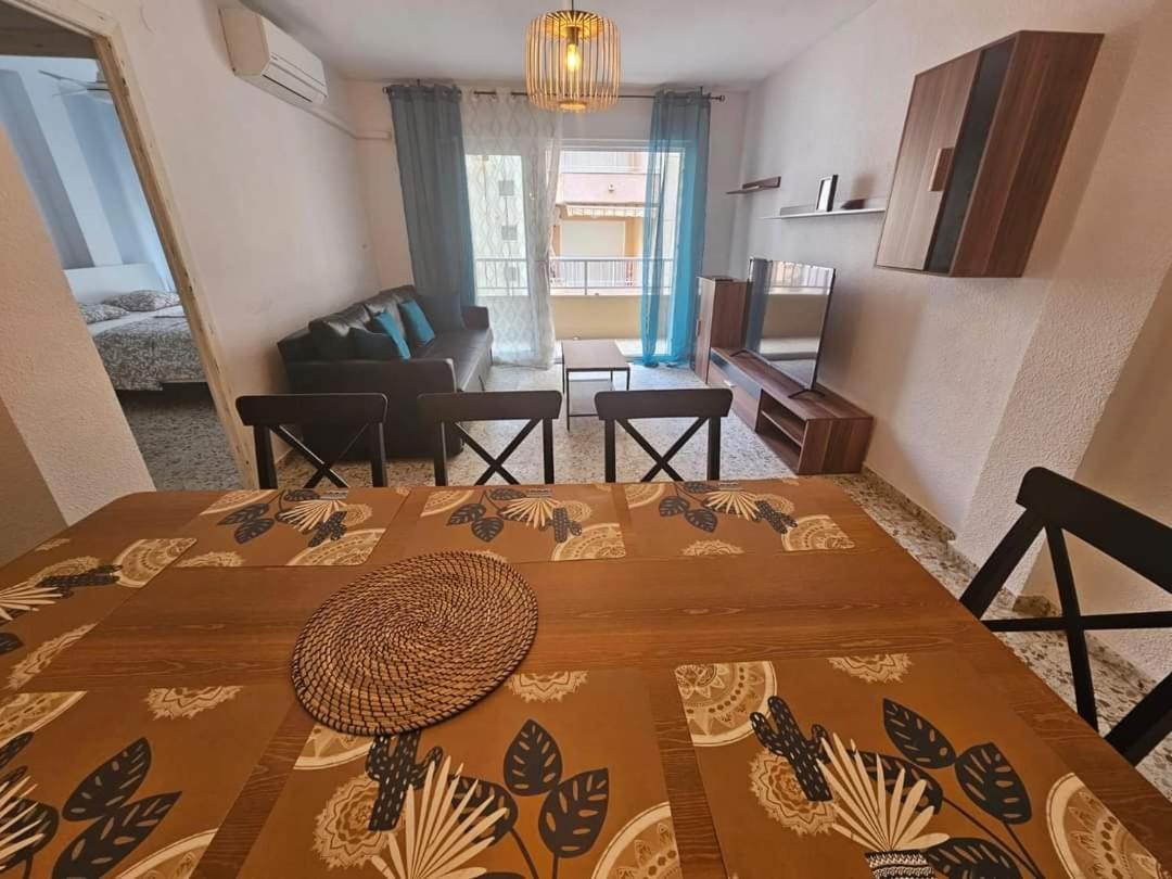 Terezia Apartamento Torrevieja Buitenkant foto