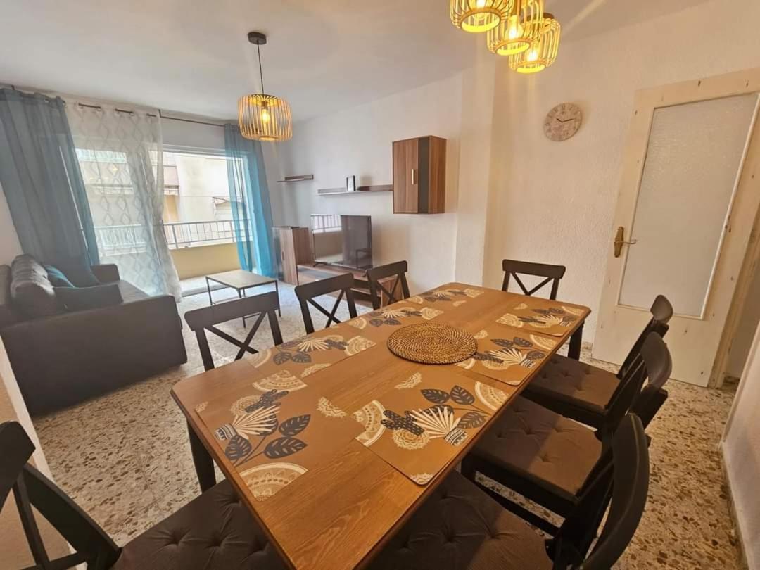 Terezia Apartamento Torrevieja Buitenkant foto
