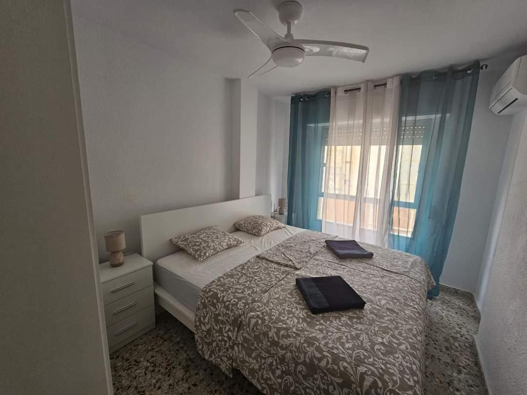 Terezia Apartamento Torrevieja Buitenkant foto