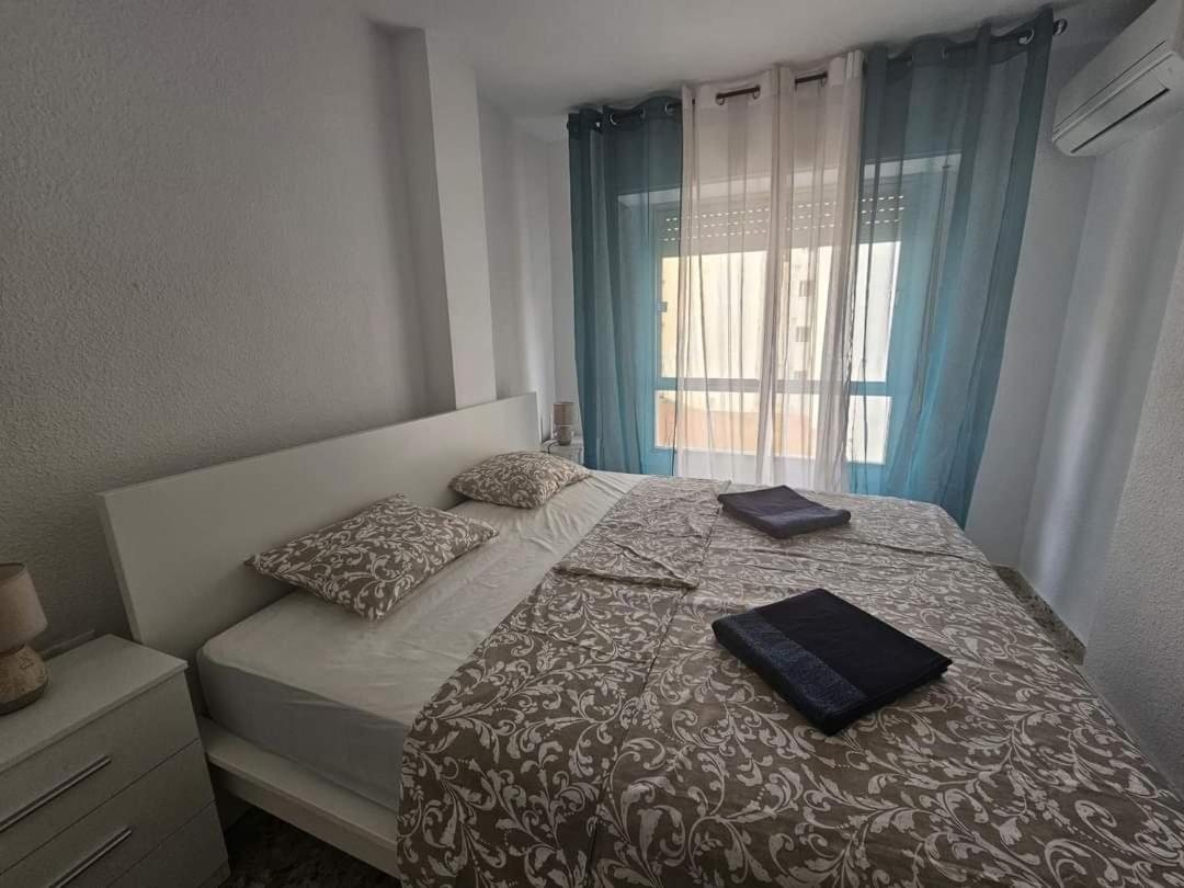 Terezia Apartamento Torrevieja Buitenkant foto